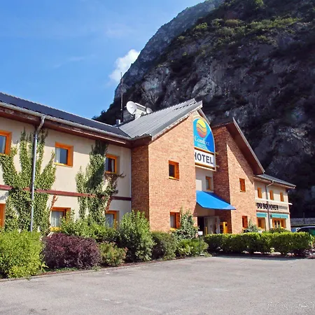 Hotel Comfort Grenoble Egreve 2*